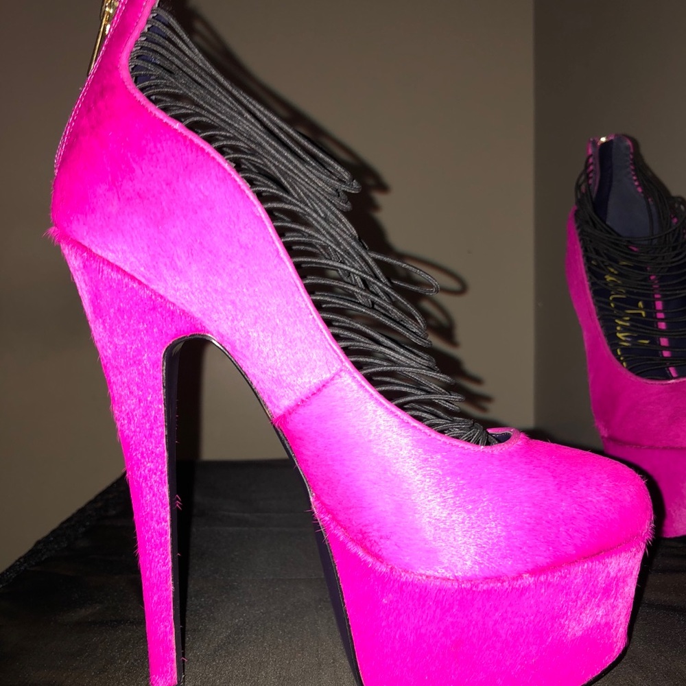London Trash Shoes